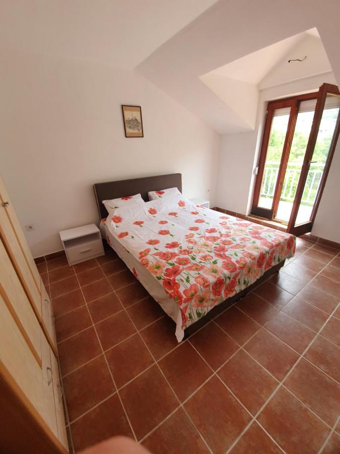 Apartmani Nar Sutomore Kültér fotó